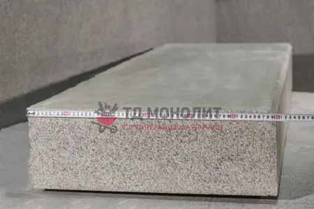 Гранитный бортовой камень ГП-3