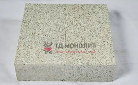 Термообработанная гранитная плита мощения 600х600х50