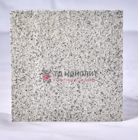 Термообработанная гранитная плита мощения 1000х1000х120