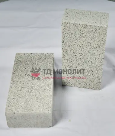 Термообработанная гранитная плита мощения 1000х600х30