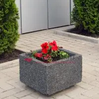 Вазон из бетона Blumen, гравий пестрый