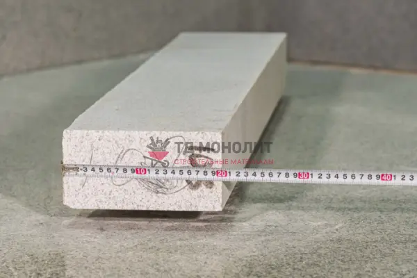 Гранитный бортовой камень ГП-4