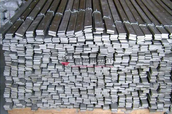 Полоса г/к  40х32 ст45, 4300