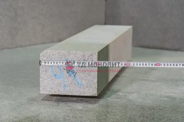 Гранитный бортовой камень ГП-6