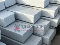 Гранитный бортовой камень ГП-1