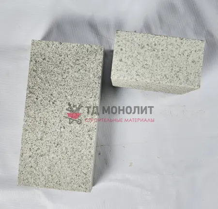 Термообработанная гранитная плита мощения 300х300х120
